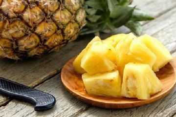 Mitos Pantangan Ibu Hamil Salah Satunya Jangan Makan Nanas Karena Bisa Keguguran Benarkah Semua Halaman Nakita