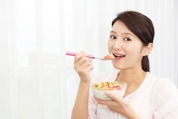 iManisan buah  ini menggugah selera tapi mengandung alkohol, pantang bagi penderita GERD dan asam lambung