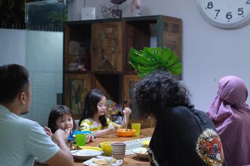 Makan sahur perhatikan timing makanan apa yang pertama harus dimakan. Ini Penentu produktivitas kita di siang hari.