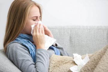 Serangan flu tak selamanya perlu minum obat flu, apalagi yang mengandung antibiotik.