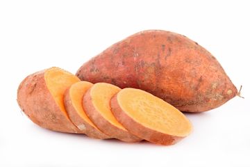Ubi jalar apapaun warnanya dilarang untuk MPASI, begitu pula dengan jagung dan kentang
