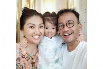 Diajak Lihat Ayam sama Thalia Putri Onsu, Ruben Onsu Ketakutan!