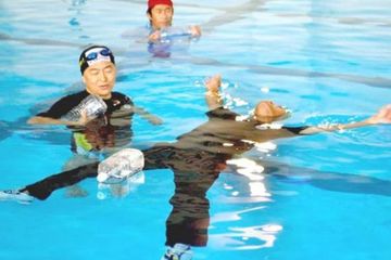 Begini Cara Mudah Mengambang Di Air Seperti Daun Penting Agar Tak Tenggelam Semua Halaman Intisari