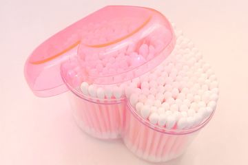 Tips kecantikan dengan cotton bud