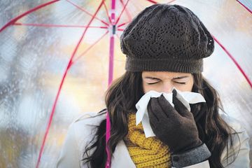 Hidung tersumbat sebagai gejala Covid-19 .