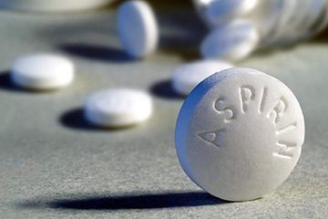 Selama ini dikenal sebagai obat demam, ternyata aspirin bisa untuk mengatasi jerawat.
