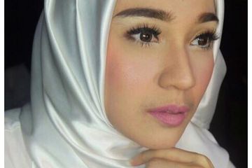 Dhini Aminarti