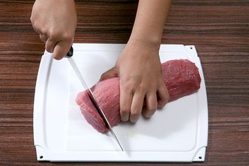 Cara Memotong Daging Sapi Yang Benar Agar Tak Hanya Enak Tapi Bumbu Juga Meresap Semua Halaman Sajian Sedap