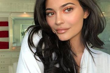 Kylie Jenner Jalani Filler Bibir, Tak Sarankan Orang Lain Melakukannya