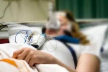 Seorang perawat yang melahirkan secara caesar meninggalusai terpapar virus corona.