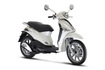 Cari Vespa Murah Nih Skuter Piaggio Yang Harga Bekasnya Udah Jatuh Mulai Rp9 Jutaan Hai