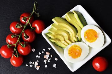 Dampak diet keto menurut sebagian ahli bisa menyebabkan vagina berbau.
