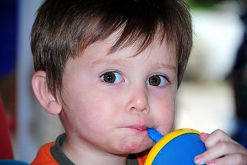 Camilan sehat dan enak untuk anak penting untuk melengkapi masa tumbuh kembangnya