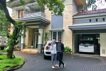 Super Mewah! Intip Rumah Arie Untung yang Konon Tak Akan Dihuni 8 ...