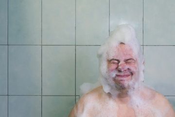 Agak Jorok Sih Tapi Orang Yang Mandi Sehari Sekali Ketahanan Tubuhnya Lebih Kuat Semua Halaman Hai