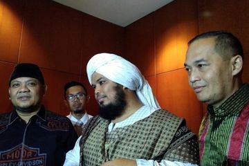Istri ustad Derry Sulaiman ditendang perutnya. Ini risikonya bagi tubuh bila mengalami cedera perut.