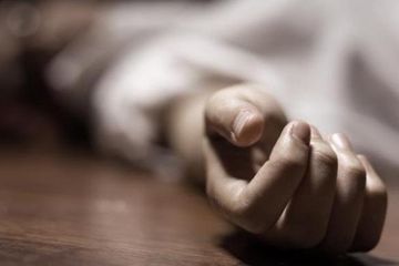Sesosok pria ditemukan membusuk di kamar kontrakan, sebelumnya dikeluhkan sakit kepala