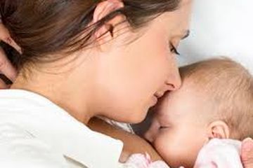 Tidak semua bayi bisa menjalani inisiasi dini, yang penting tetap berikan ASI sejak lahir.
