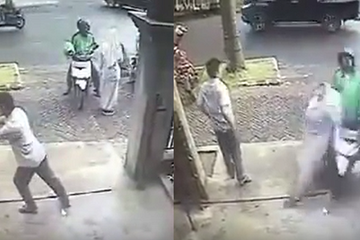 Tangan Lagi Nggak Pegang Handle Gas, Ojol Ini Tiba-Tiba Tabrak 2 ...