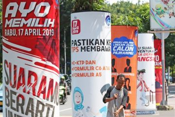 Spanduk bekas pemilu tidak akan berakhir sebagai sampah plastik, tetapi didaur ulang.