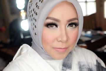 Melly Goeslaw ungkap alasan berhijab