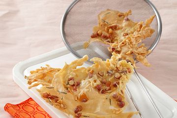 Begini Cara Membuat Peyek Renyah Dan Tidak Keras Dijamin Bikin Nagih Semua Halaman Sajian Sedap