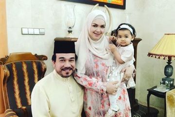 Sangat Akrab dengan Siti Aafiyah, Ketampanan Anak Sambung Siti ...
