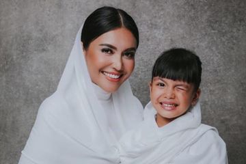 Sempat Jadi Korban KDRT, Ustaz Ini Sebut Perceraian Denada Jadi Salah Satu Penyebab Sang Anak Sakit Hampir 2 Tahun: 'Kemarahan Rusak Sumsum Tulang Belakang'