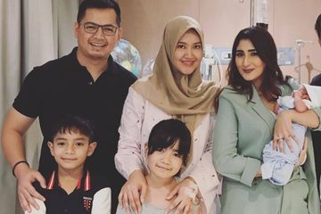 Keluarga Tommy Kurniawan dan Tania Nadira