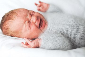 Penting mengobati infeksi telinga (otitis media) segera bila terjadi pada anak karena bisa menyebabkan rewel.