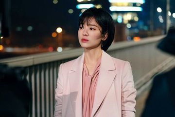 Song Hye Kyo Menangis Ceritakan Pernikahannya dengan Song Joong Ki