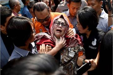 Tangis Nunung saat akui gunakan narkoba di Mapolda Metro Jaya, Jakarta