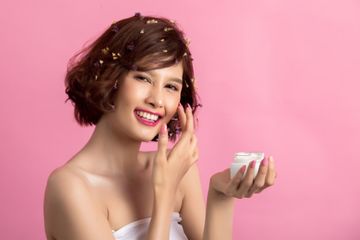 Jangan Asal Pakai Krim Pemutih Wajah, Ternyata Bisa Sebabkan Penyakit Kanker Kulit