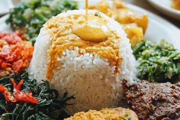 Makan Nasi Padang Ada Tekniknya, Supaya Lebih Sehat dan Baik Bagi Tubuh