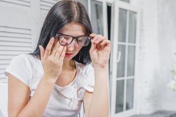 Bukan Dikucek, Begini Caranya Atasi Mata Kelilipan Saat Tidak Ada Air