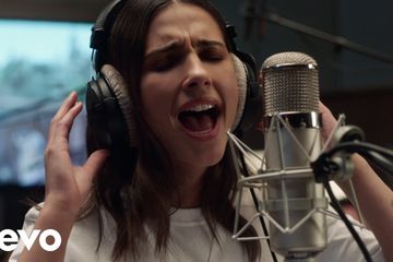 Lirik Lagu Dan Terjemahan Speechless By Naomi Scott Ost Film Aladdin 2019 Sonora Id