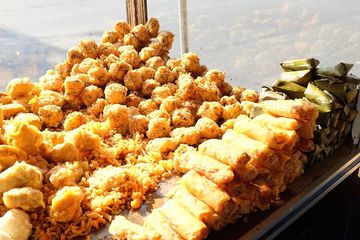 Gorengan menjadi makanan paling dicari saat berbuka puasa.