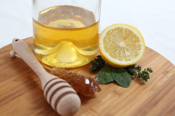 Coba Manfaat Masker Lemon Dan Madu Setiap Hari Lihat Perubahan Apa Yang Terjadi Semua Halaman Intisari