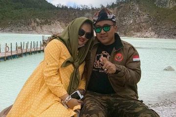 Lina dan Teddy