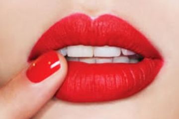 Jangan Asal Begini 4 Tips Memilih Lipstik Merah Sesuai Warna Kulit Semua Halaman Cewekbanget