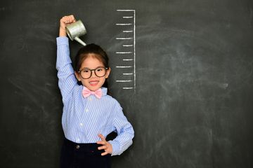 Dampak stunting, salah satunya melemahkan daya saing dalam hal sumber daya manusia Indonesia.