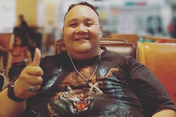 Komedian ini kena santet hingga alami penyakit aneh