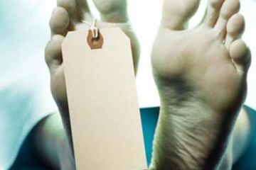 Kisah Ida Wahyu Kurnia (41), seorang wanita satu-satunya yang bertugas sebagai petugas pemularasan jenazah di RSUD dr Soeselo Slawi, Tegal. 