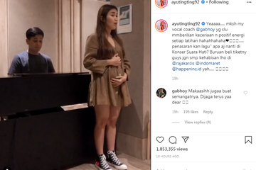 Ayu Ting-Ting latihan vokal