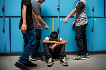 Siswa jadi korban perundungan dan masuk rumah sakit, Kepala sekolah sebut hanya bergurau.
