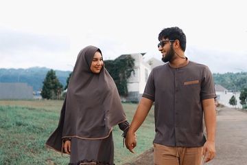 Miliki Niatan Hijrah, Tangis Irish Bella Pecah Lihat Ammar Zoni Bikin Tato: 'Gimana Kamu Mau Dakwah?'
