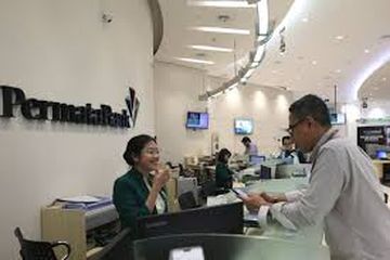 Seorang karyawan Bank Permata di kantor WTC menjadi korban keempat profesi rawan virus Covid-19.