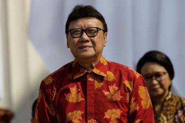 Menpan RB Tjahjo Kumolo sebut belum ada produk hukum yang memperbolehkan warga berusia di bawah 45 tahun untuk kembali bekerja sehubungan dengan pandemi Covid-19