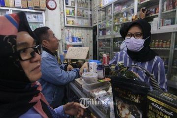 Apotek yang memeras pasien Covid-19 dnegan menaikan harga hingga 8 kali lipat dari harga seharusnya ditangkap di Jabar. (foto ilsutrasi).