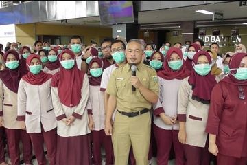 RSUD Banten. Cleaning servicenya tolak kenakikan gaji 5 juta per bulan. Pilih resign.